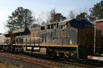 CSX 915 heads south on train N193